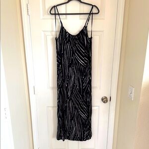Black and White abstract Dress